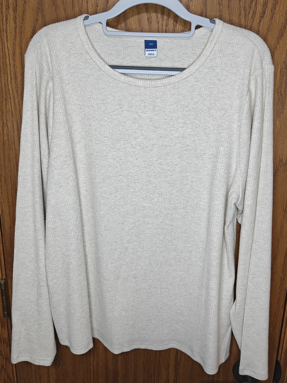 Women's Old Navy Cream Long-Sleeve Plush Tee, Size XXL